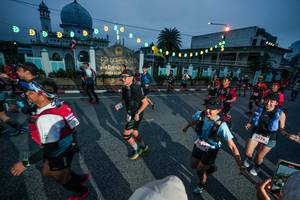 BIB: 
                            <button type="button" onclick="openModal(26233183)" class="btn btn-primary btn-sm float-right btn-popup" data-toggle="modal" data-target=".modal-high-quality">
                        <i class="fas fa-shopping-cart"></i> Add to Cart
                    </button>
                                            <button type="button" onclick="isThisMe(26233183, true)" class="btn btn-success btn-sm float-right btn-popup btn-isme hidden" data-toggle="tooltip" data-placement="bottom" title="นี่คือรูปของคุณใช่ไหม คลิกที่นี่เพื่อเอาเข้าอัลบั้ม">
                        <i class="fas fa-plus"></i> Add to album
                    </button>
                    <button type="button" onclick="isThisMe(26233183, false)" class="btn btn-warning btn-sm float-right btn-popup btn-isnotme hidden">
                        <i class="fas fa-ban"></i> Remove from album
                    </button>